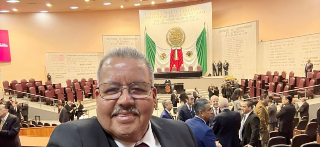 Celestino Pino Guevara rinde protesta como alcalde de Papantla