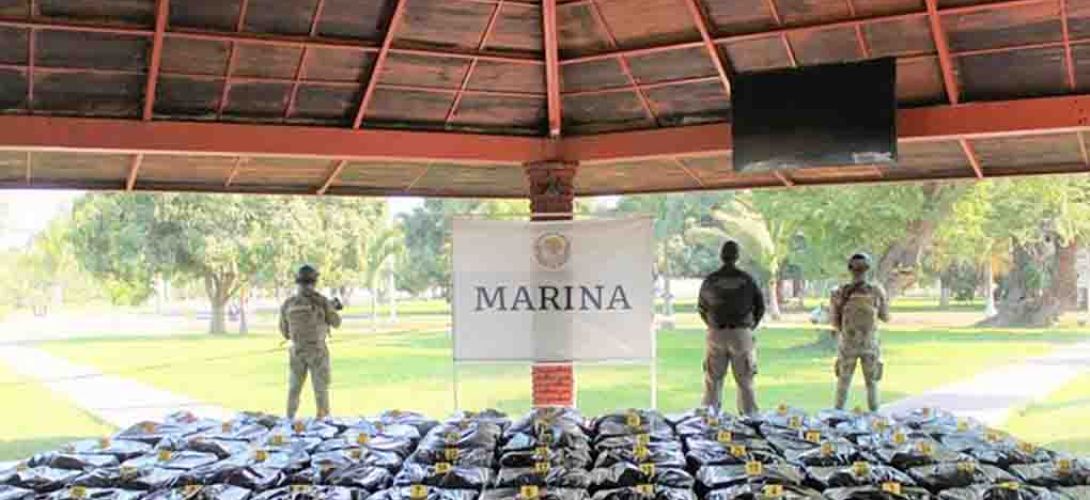 Marina asegura más de tres toneladas de cocaína en Michoacán