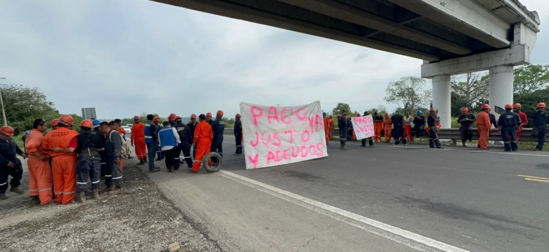 Bloquean la autopista Gutiérrez Zamora-Tihuatlán