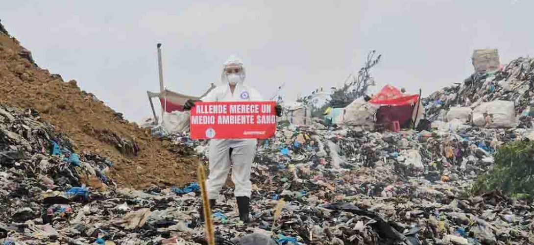 Desde el basurero de Villa Allende pide Greenpeace México una ley antiplásticos