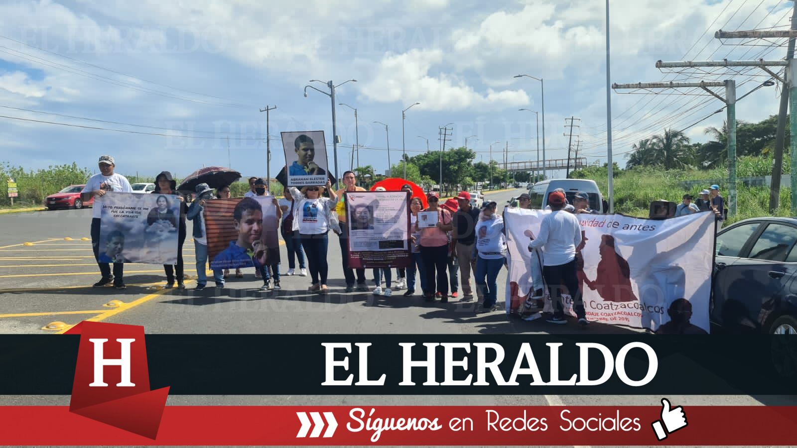 Se manifiestan colectivos 3