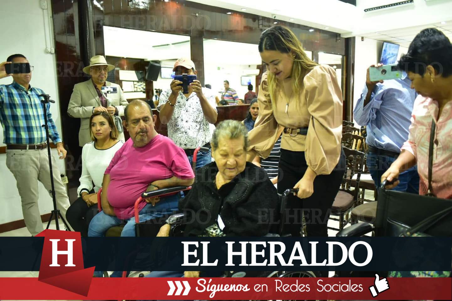 DIF entrega aparatos funcionales