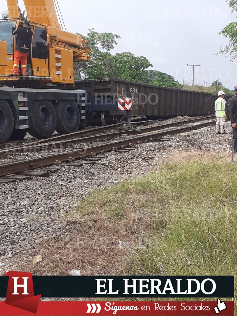 Descarrilan vagones 1