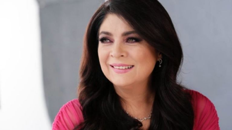 Victoria Ruffo se divorcia 3