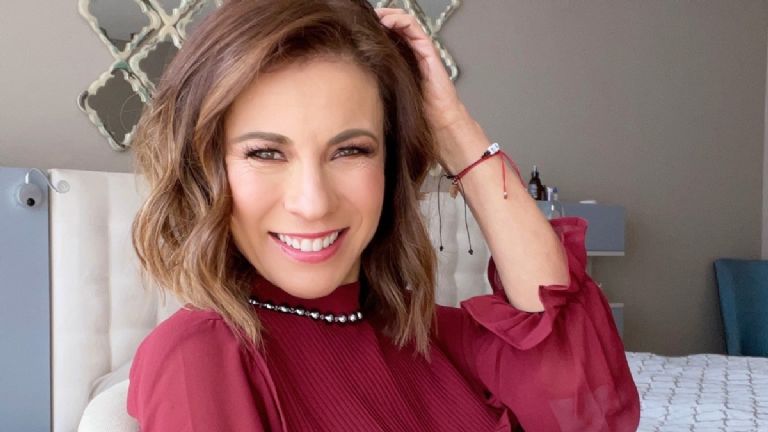 Así de hermosa lucía Ingrid Coronado 2