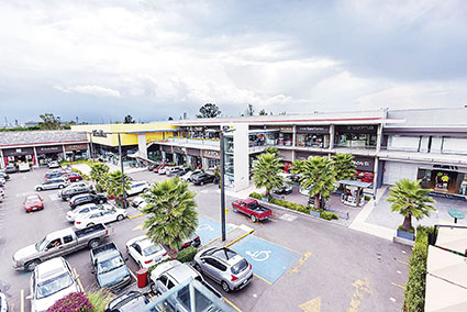 El Heraldo de Veracruz - Cristalean comercios en Plaza Urban Center