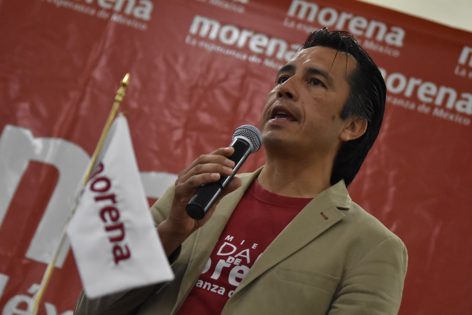 El Heraldo de Veracruz - Morena, un partido desorganizado: Cuitláhuac