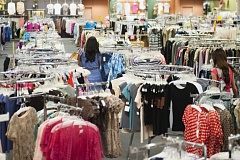 Aumentan robos en tiendas 9c